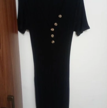 Imagem Lindo vestido colado preto!!;)